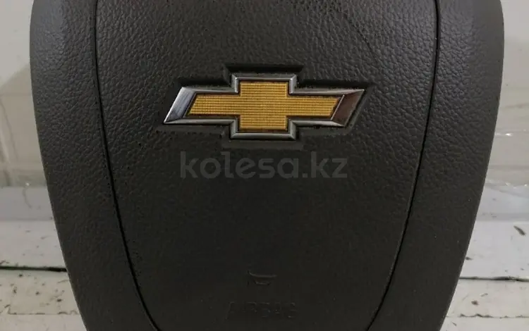 Модуль подушки безопасности водителя Chevrolet Cobalt (GM) за 45 500 тг. в Караганда