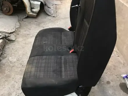 Седенье на Mercedes Sprinter w906 за 70 000 тг. в Караганда – фото 2