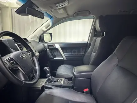 Toyota Land Cruiser Prado Comfort+ 2023 года за 23 400 000 тг. в Алматы – фото 9