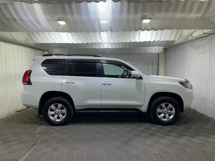 Toyota Land Cruiser Prado Comfort+ 2023 года за 23 400 000 тг. в Алматы – фото 17