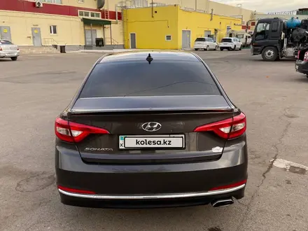 Hyundai Sonata 2016 года за 9 000 000 тг. в Астана – фото 12