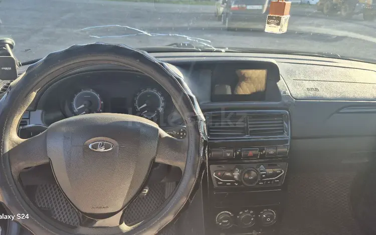 ВАЗ (Lada) Priora 2172 2013 года за 1 500 000 тг. в Астана