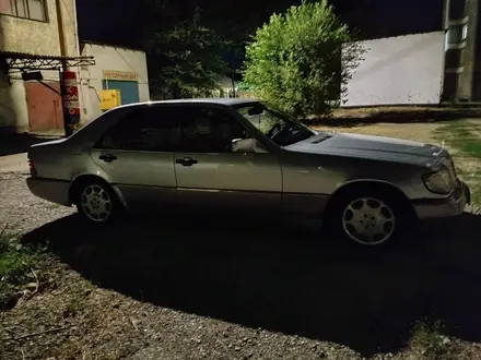 Mercedes-Benz S 300 1992 года за 2 400 000 тг. в Тараз – фото 2