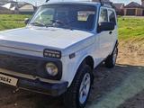 ВАЗ (Lada) Lada 2121 2012 года за 1 500 000 тг. в Уральск – фото 2