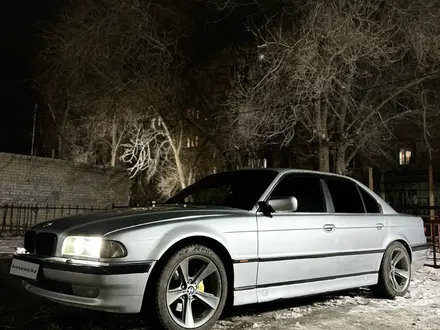 BMW 728 1998 года за 3 200 000 тг. в Актобе