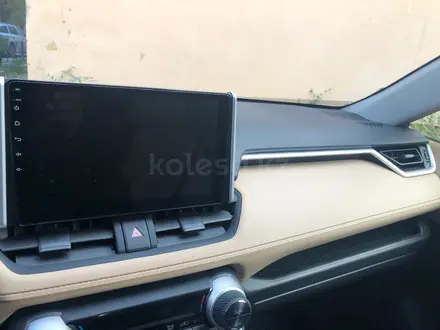 Toyota RAV4 2022 года за 18 500 000 тг. в Семей – фото 6
