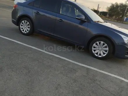 Chevrolet Cruze 2014 года за 4 911 111 тг. в Актобе – фото 2