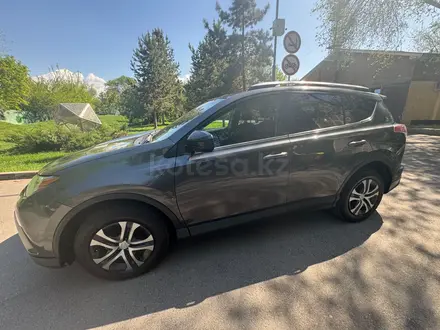 Toyota RAV4 2016 года за 9 500 000 тг. в Алматы – фото 13