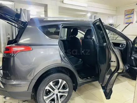 Toyota RAV4 2016 года за 9 500 000 тг. в Алматы – фото 8
