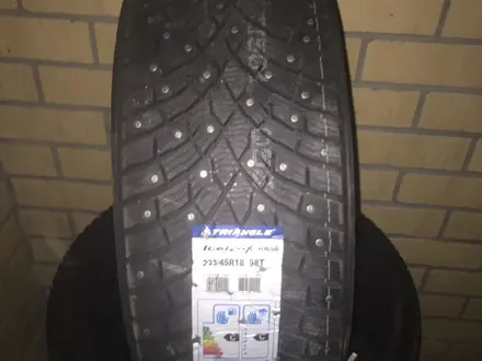 235/45R18 Triangle TI501 (шип) за 180 000 тг. в Алматы