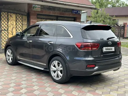 Kia Sorento 2020 года за 13 000 000 тг. в Алматы – фото 4