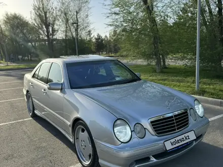 Mercedes-Benz E 55 AMG 2001 года за 8 900 000 тг. в Алматы – фото 4