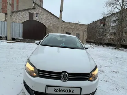 Volkswagen Polo 2013 года за 3 700 000 тг. в Петропавловск – фото 2