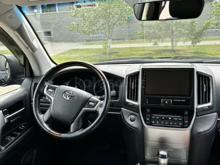 Toyota Land Cruiser 2015 года за 31 000 000 тг. в Астана – фото 5
