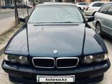 BMW 740 1997 года за 7 500 000 тг. в Шымкент