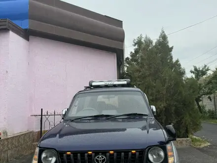 Toyota Land Cruiser Prado 1997 года за 6 500 000 тг. в Алматы – фото 14