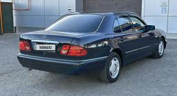 Mercedes-Benz E 230 1997 годаүшін2 600 000 тг. в Астана – фото 3