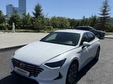 Hyundai Sonata 2021 года за 12 800 000 тг. в Астана – фото 2