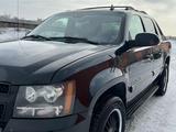 Chevrolet Avalanche 2007 годаүшін9 500 000 тг. в Актобе