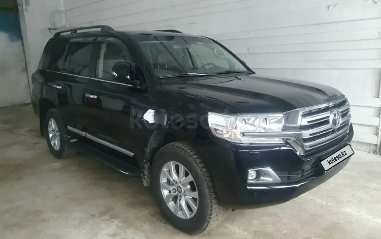 Toyota Land Cruiser 2018 годаfor38 000 000 тг. в Костанай