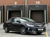 Toyota Camry 2017 года за 11 450 000 тг. в Караганда – фото 2