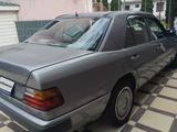Mercedes-Benz E 230 1989 года за 1 300 000 тг. в Алматы – фото 2