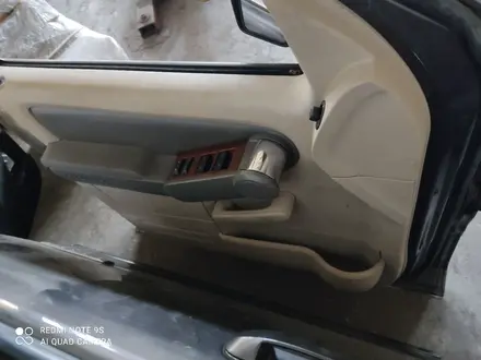 Дверь Ford Explorer 4 задняя правая за 5 600 тг. в Алматы – фото 6
