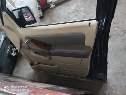 Дверь Ford Explorer 4 задняя правая за 5 600 тг. в Алматы – фото 8