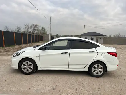 Hyundai Accent 2013 года за 3 550 000 тг. в Шымкент – фото 2
