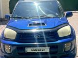 Toyota RAV4 2002 года за 6 000 000 тг. в Алматы – фото 2