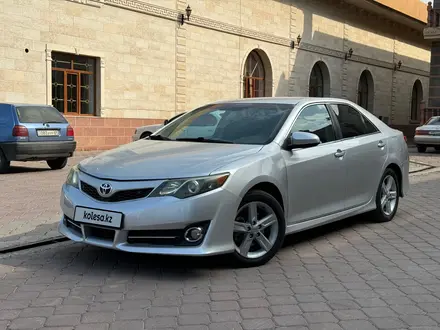 Toyota Camry 2013 года за 7 000 000 тг. в Алматы