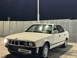 BMW 525 1989 года за 800 000 тг. в Алматы
