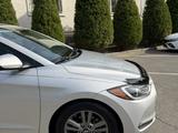Hyundai Elantra 2017 годаүшін6 500 000 тг. в Шымкент – фото 5