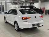 Volkswagen Polo 2022 года за 7 490 000 тг. в Астана – фото 5