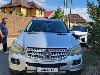 Mercedes-Benz ML 350