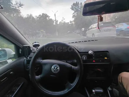 Volkswagen Golf 2000 года за 1 400 000 тг. в Караганда