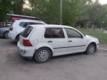 Volkswagen Golf 2000 года за 1 400 000 тг. в Караганда – фото 4