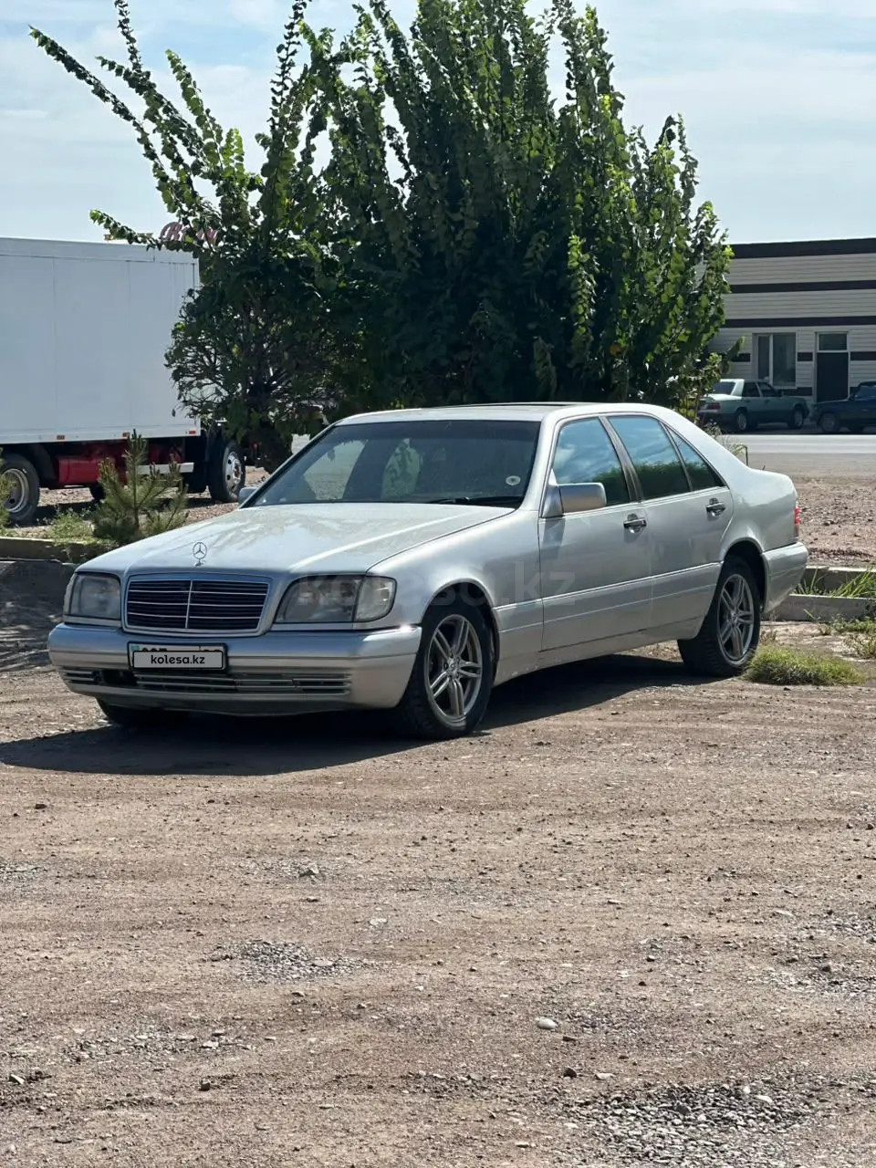 Mercedes-Benz S-Class, 1995