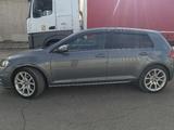 Volkswagen Golf 2020 года за 6 300 000 тг. в Алматы – фото 2