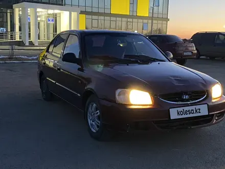 Hyundai Accent 2007 года за 1 650 000 тг. в Актобе – фото 2