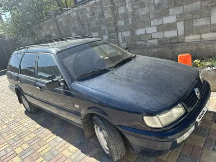 Volkswagen Passat 1994 года за 1 599 999 тг. в Алматы – фото 2