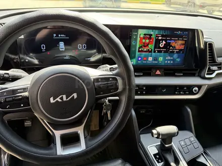 Kia Sportage 2022 года за 12 990 000 тг. в Петропавловск – фото 15