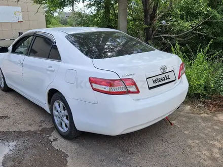 Toyota Camry 2010 года за 6 100 000 тг. в Экибастуз – фото 4