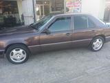 Mercedes-Benz E 230 1992 года за 1 200 000 тг. в Шымкент – фото 3