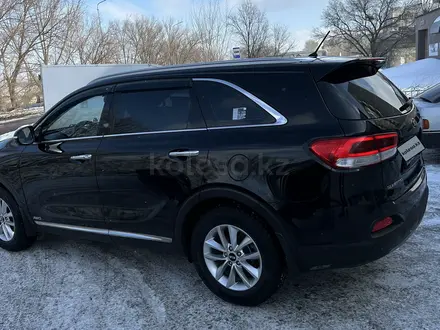 Kia Sorento 2015 года за 12 000 000 тг. в Караганда – фото 5