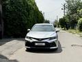Toyota Camry 2023 года за 15 500 000 тг. в Алматы