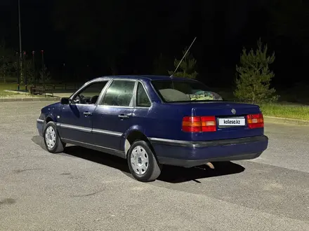 Volkswagen Passat 1994 года за 1 200 000 тг. в Талдыкорган – фото 4