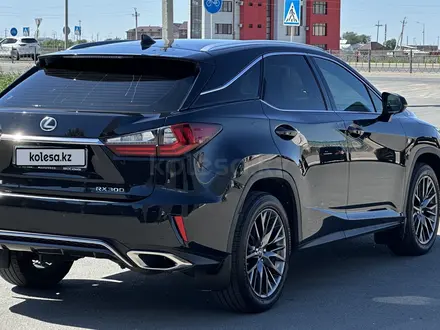 Lexus RX 200t 2018 года за 24 000 000 тг. в Атырау – фото 6