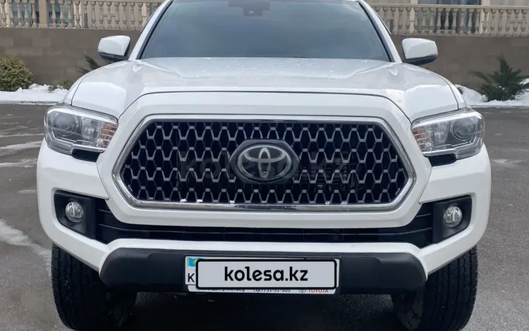 Toyota Tacoma 2019 года за 23 600 000 тг. в Алматы