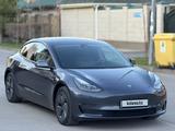 Tesla Model 3 2023 годаfor13 000 000 тг. в Алматы – фото 3
